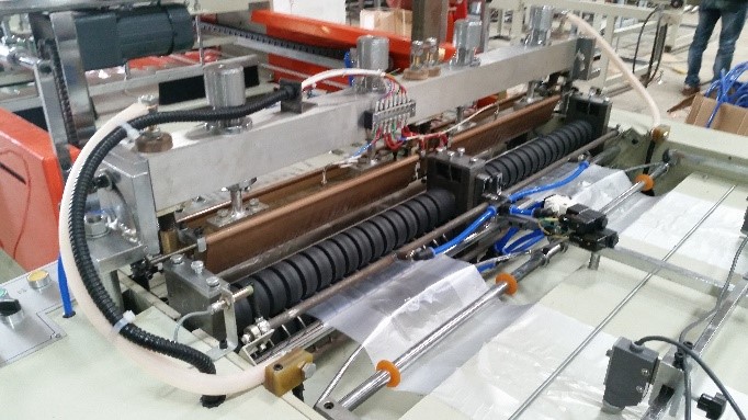 Станок с двойной спайкой для производства пакетов «майка» HDQ-500х2