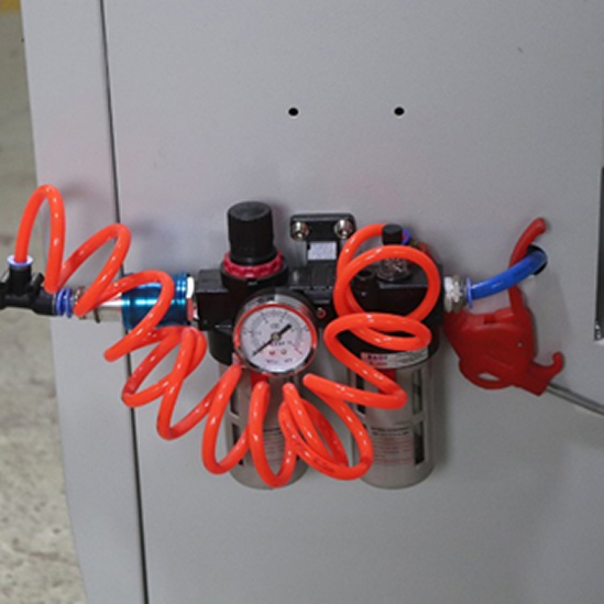 Станок для установки люверсов в пакеты JD-166 Станок для установки люверсов в пакеты JD-166