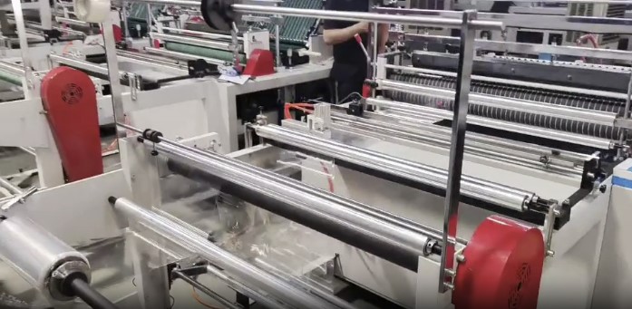 Станок для пакетов с клеевым клапаном QL-600-1