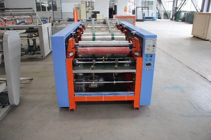 Четырехцветная машина для флексопечати LY4-YSJ02-1200 