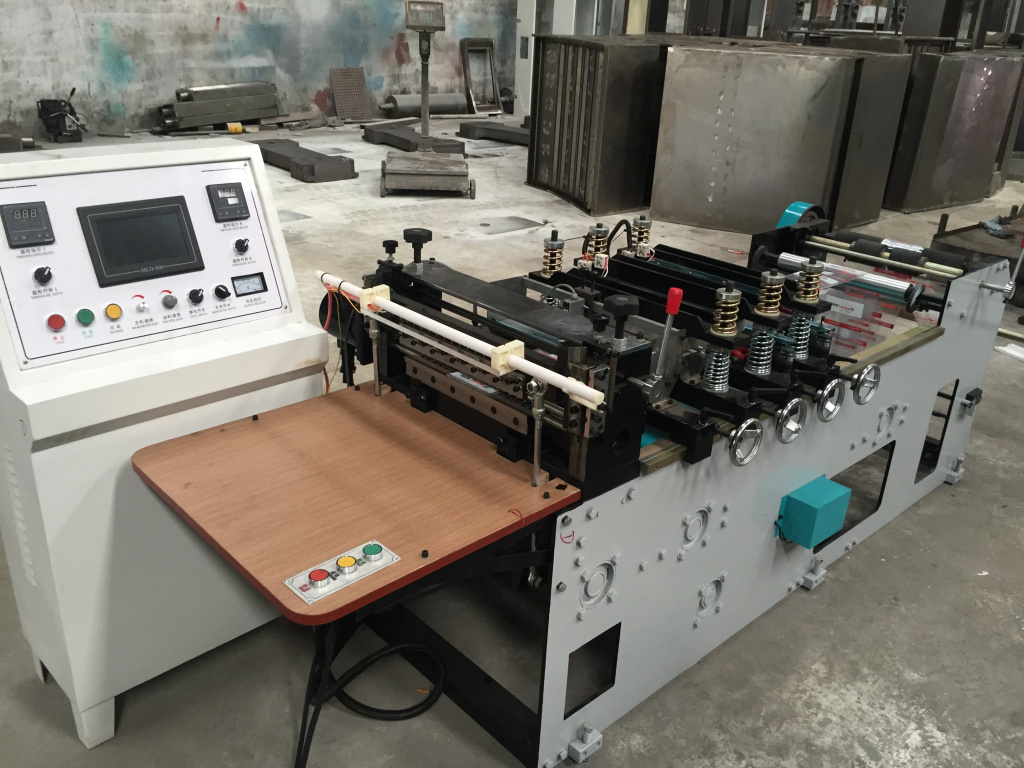 Станок для производства пакетов с донным швом ZD-DFJ550