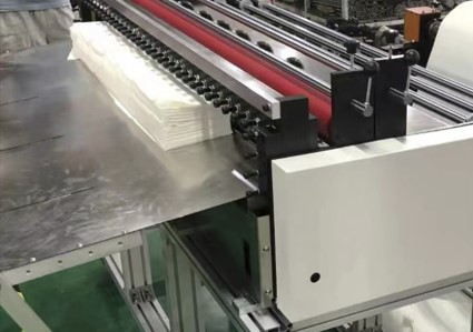 Компактный станок для изготовления пакетов HDK-1200MF