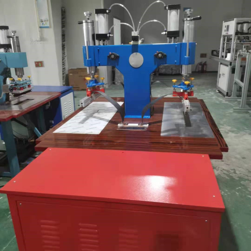 Двухпостовой ТВЧ станок WELD-8х2